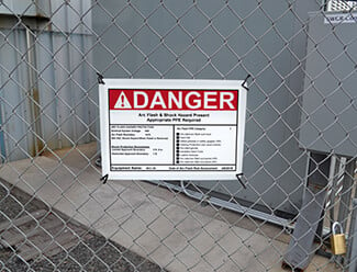 Large outdoor arc flash labels