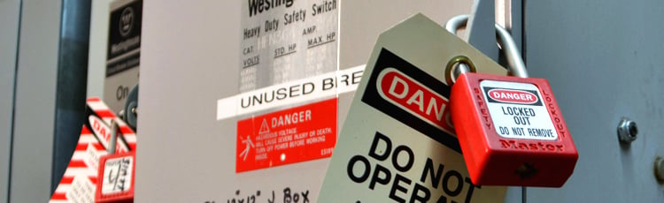 Danger and warnings signs to prevent arc flash